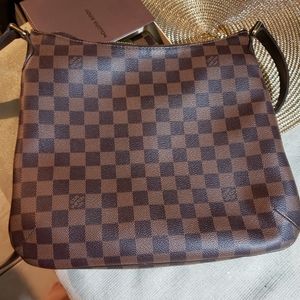 Crossbody LV and wallet